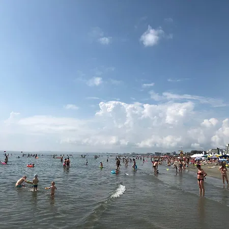 Holiday Beach 120m ナボダリ